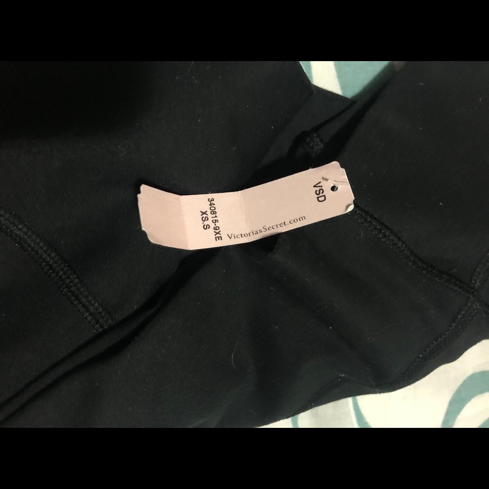 Victoria’s Secret Knockout Leggings XS